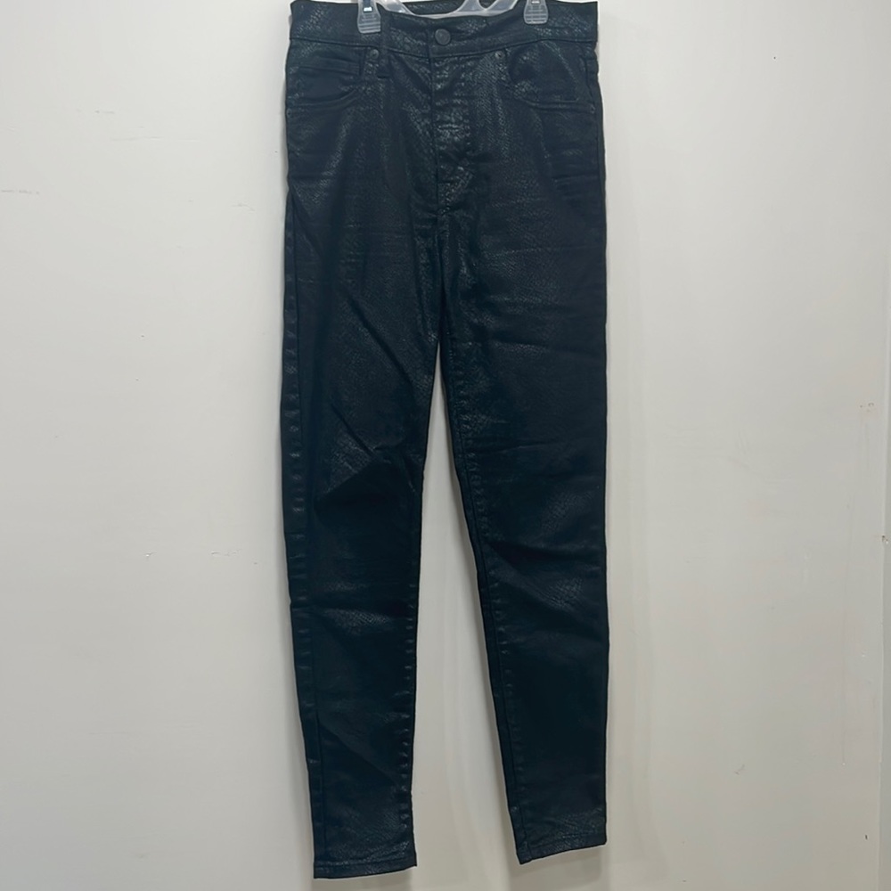 Levi’s Premium Mile High Super Skinny jeans
